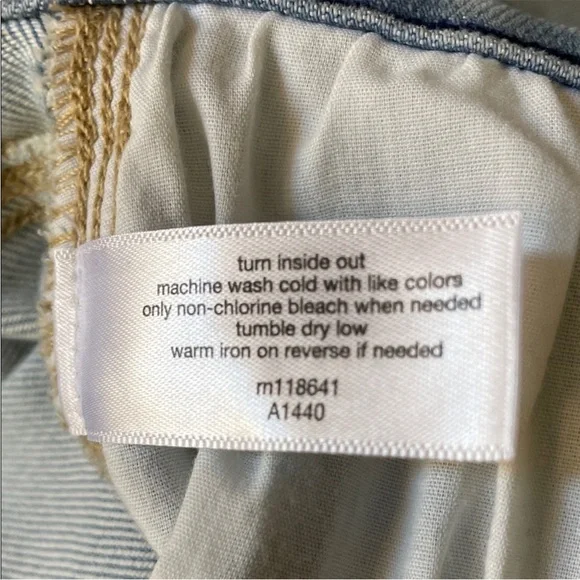 LaneBryant BodyIcon Flex Magic Waistband Curvy Fit Highrise Flare Jeans. 18. NWT - Picture 7 of 12